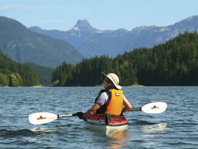 bc kayaking tours
